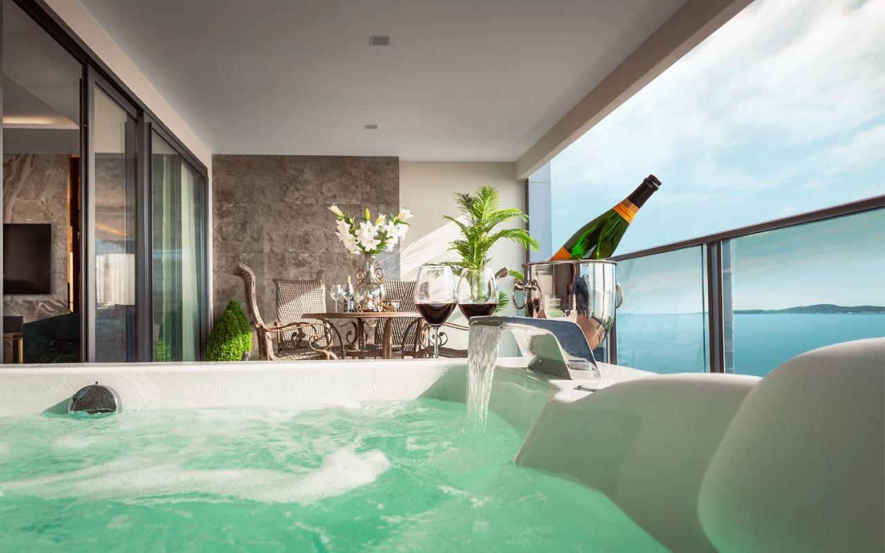 The Elysium Pratumnak Pattaya - By Shg Exterior foto